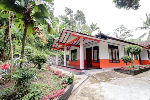 Narendra Homestay Hostal in Special Region of Yogyakarta