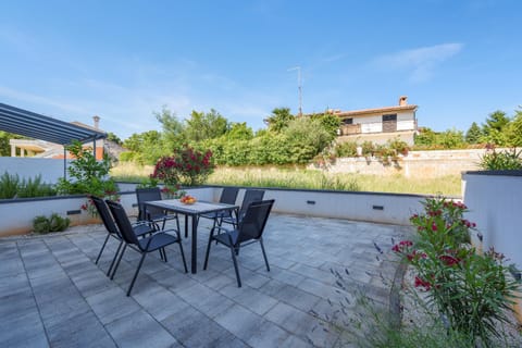 Patio, Garden, Garden view