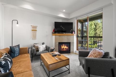 Stoney Creek Northstar by Whistler Premier Apartment in Whistler