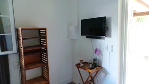 Appartement d'une chambre avec jardin amenage et wifi a Petit Bourg Appartement in Petit-Bourg