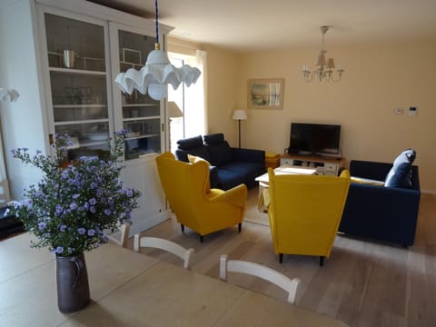 Bootsman gelijkvloers appartement met tuin en autostaanplaats Appartamento in Ostend