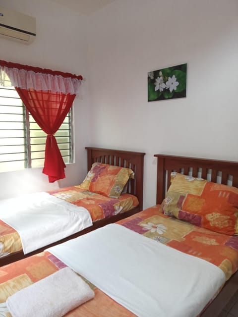 Felipa Beach Residence - Jasmine Chambre d’hôte in Dumaguete