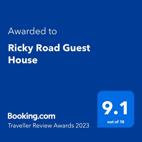 Ricky Road Guest House - "Wizard Studio Room" Available to Book Now Bed and Breakfast in Watford