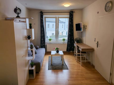 TV and multimedia, Living room, Photo of the whole room, Seating area