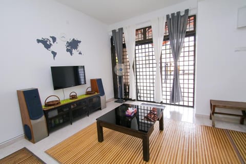 Kz-COZY Homestay@D.Cemerlang House in Johor Bahru