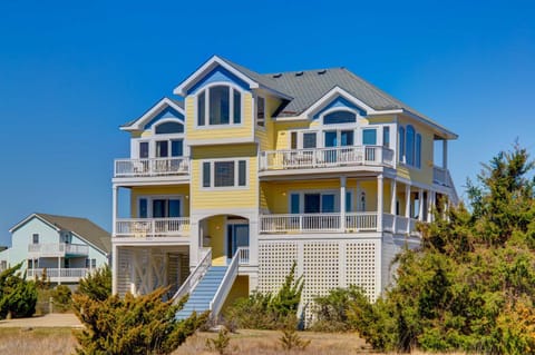 Shores Heaven House in Outer Banks