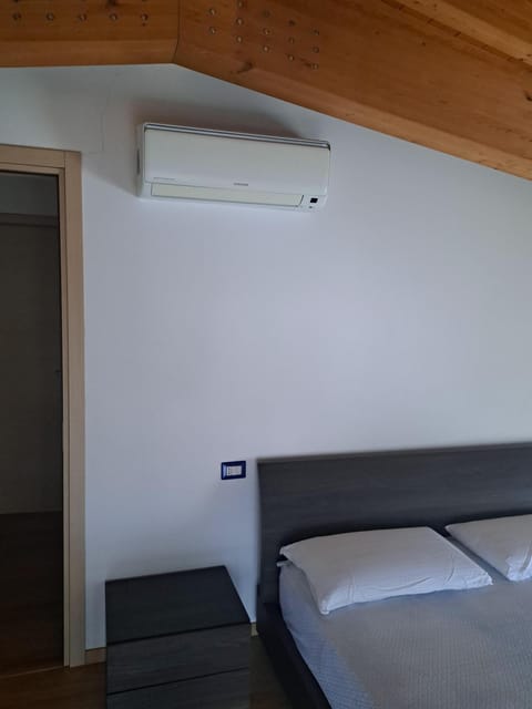 B&B " Guzzi - Inn " Apartment in Mandello del Lario