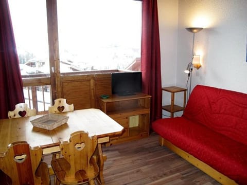 Duplex 6 pers près des pistes avec balcon, casier à skis, cuisine équipée - FR-1-351-126 Apartment in Mâcot-la-Plagne