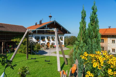 Stadlerhof Farm Stay in Aschau im Chiemgau