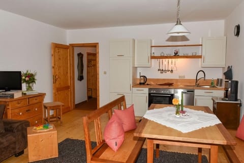 Stadlerhof Farm Stay in Aschau im Chiemgau