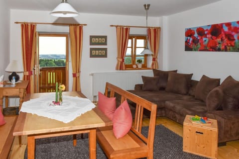 Stadlerhof Farm Stay in Aschau im Chiemgau