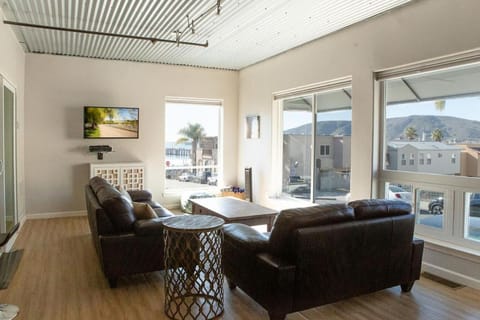 90 San Luis Street Unit B Apartment in Avila Beach