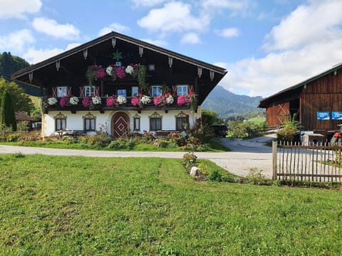 Haus Matzl Bed and Breakfast in Ruhpolding