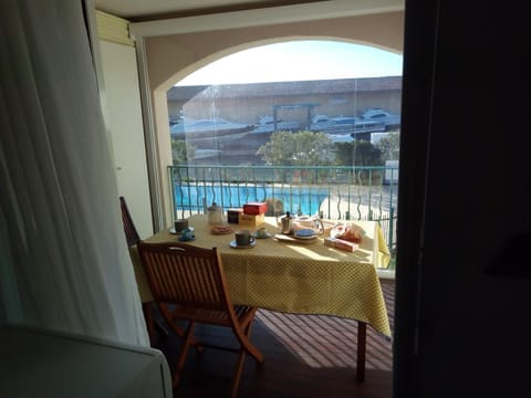 Luxury apartment in Port Grimaud Condo in Cogolin