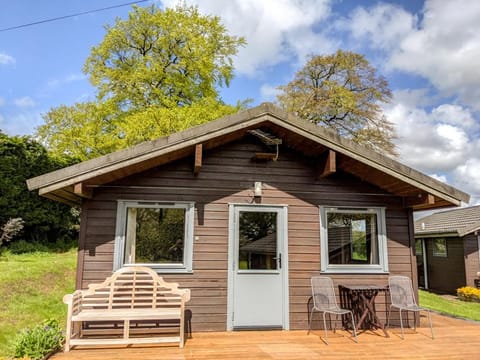 Avallon Lodges Nature lodge in England
