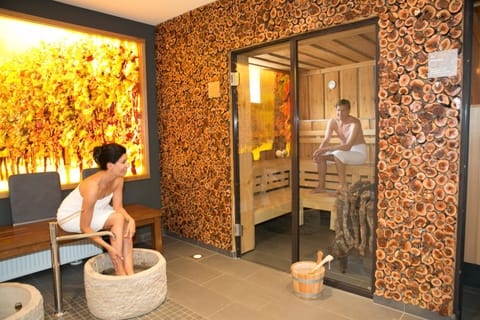 Sauna, Spa and wellness centre/facilities