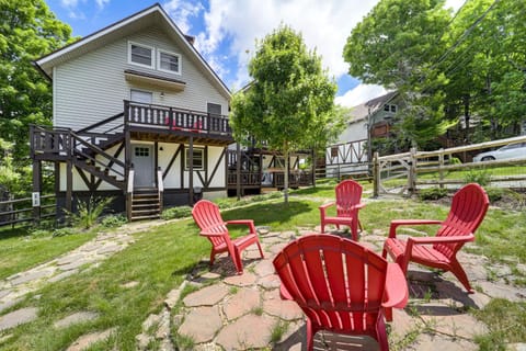 Pet-Friendly Escape - 1 Mile to Beech Mountain Ski Casa in Beech Mountain