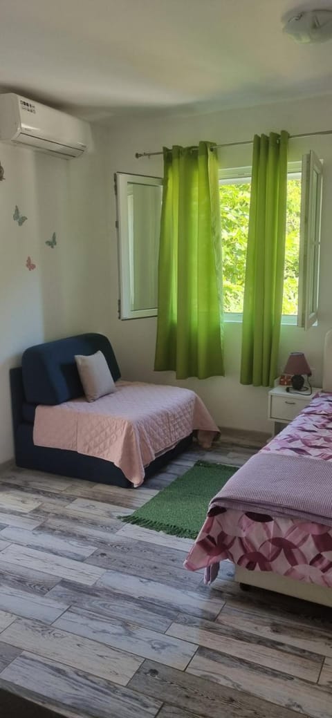 APARTMANI PAVLOVIC Apartment in Kotor Municipality