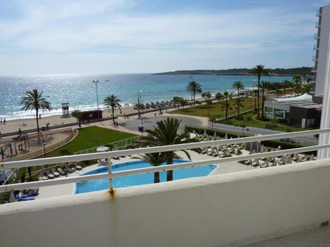 View (from property/room), Balcony/Terrace, Beach, Pool view, Sea view, Swimming pool