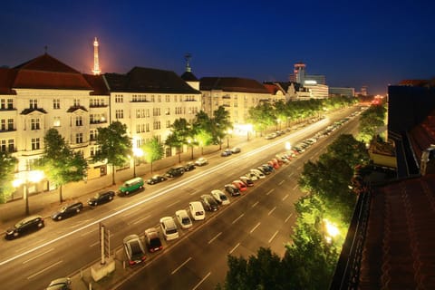 Balcony/Terrace, City view, Street view