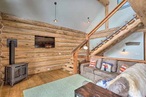 Fox Farm Retreat Hillside Telluride Home with Sauna House in Mountain Village