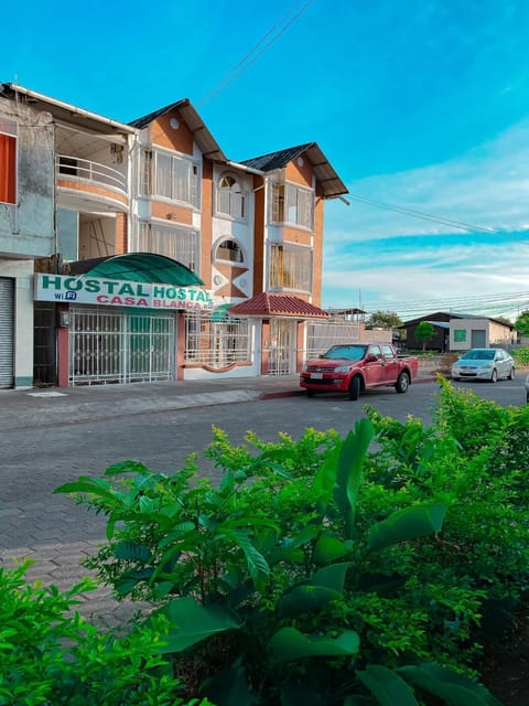 Property building, Natural landscape, City view, Parking