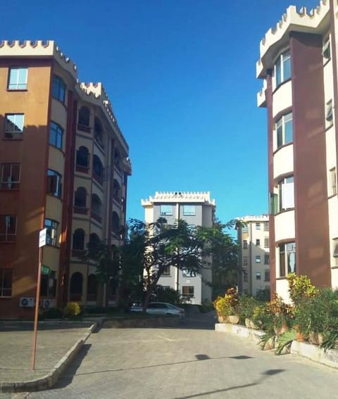 BLUE NILE 9 - SUNSET HOLIDAY APARTMENTS, SHANZU - Mombasa Eigentumswohnung in Mombasa