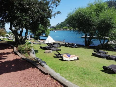 Parque Pinares-Maravilloso-Playa -Muelle-Bosque House in Pucon