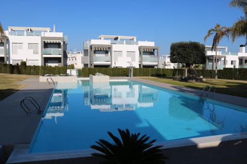 Property building, Pool view, Swimming pool