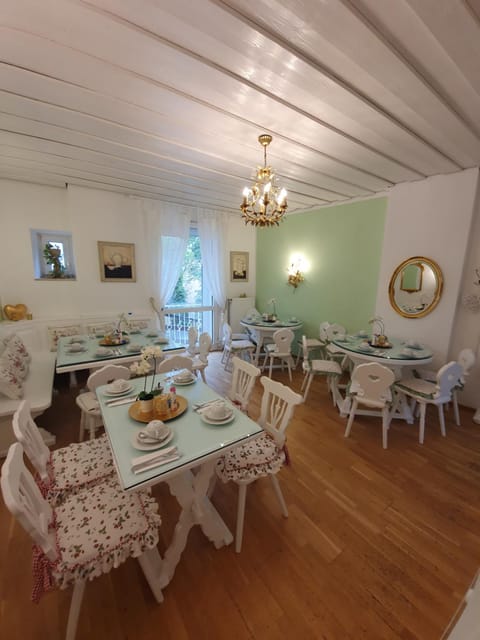 Pension Seibel Bed and Breakfast in Munich