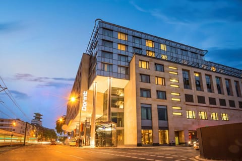 Property building, Facade/entrance, On site, Street view, Time of day, Sunset