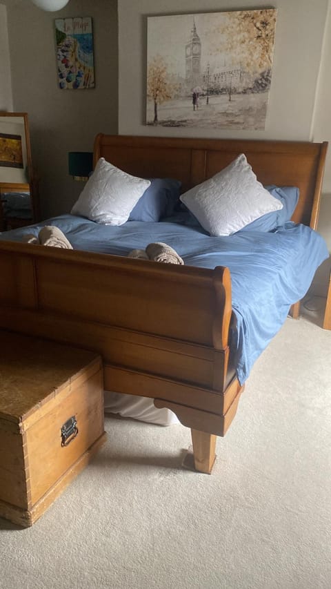 Kezbah 1, 22 the square centre of Dalston village Apartment in Allerdale District