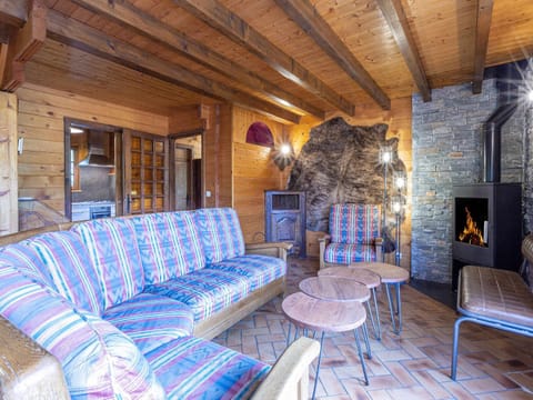 Chalet 8 pers, proche pistes, 3***, balcon, cheminée - FR-1-304-243 Chalet in La Clusaz