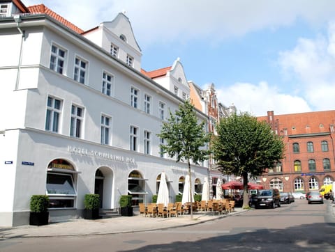 Property building, Facade/entrance, Street view