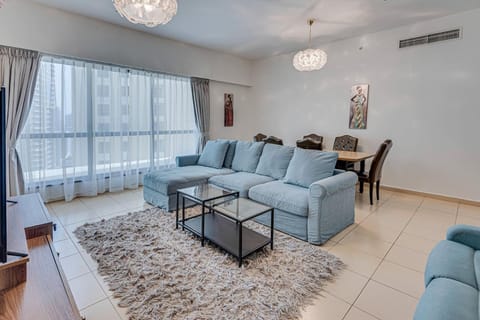 Wonderful 2BD apartment near The Beach Sadaf JBR Condominio in Dubai