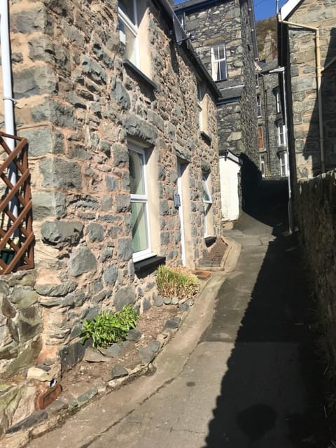 Aelfor Cozy Cottage House in Barmouth