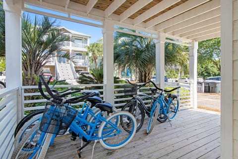 Calypso Cottage - Sunrise Beach Subdivision House in South Walton County