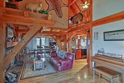 South Dakota Home - Private Lake, Canoe and Fire Pit Maison in North Lawrence