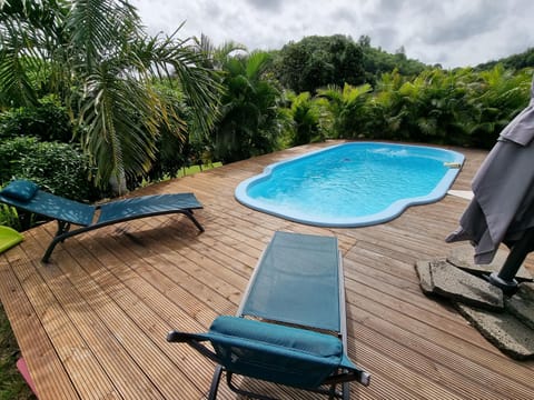 Le Goyav' appart avec piscine et jacuzzi au Vauclin Condo in Martinique