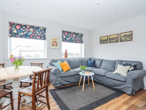 Burton Apartment Apartment in Trearddur Bay