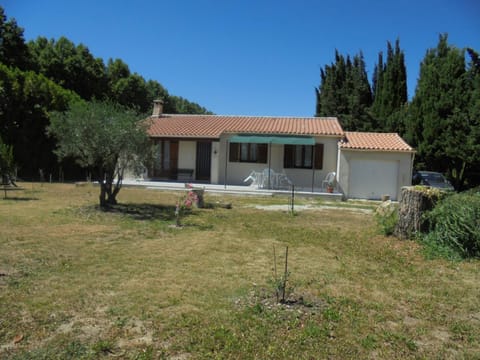 Maison L'Acanaud House in Malaucène