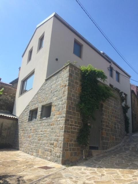 CONTEMPORARY HOUSE PADNA House in Istria County