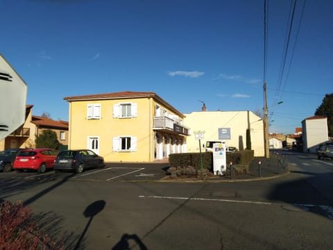 Property building, Street view