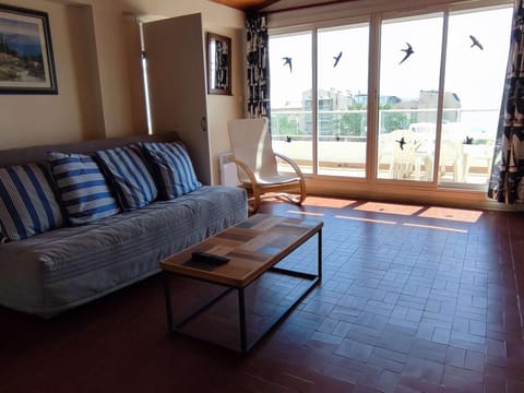 Appartement 2 chambres avec terrasse au Lavandou - FR-1-308-122 Apartment in Le Lavandou