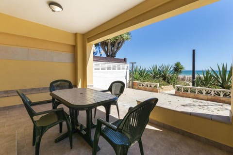 View (from property/room), Balcony/Terrace, Sea view