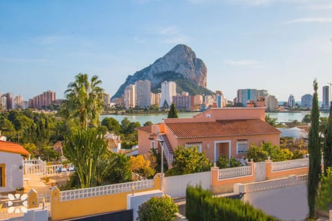 Property building, Nearby landmark, Day, Natural landscape, City view, Mountain view