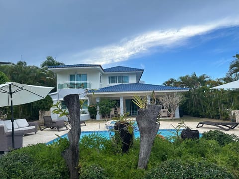Villa Esmeralda Residencial Cocotal Bavaro Villa in Punta Cana