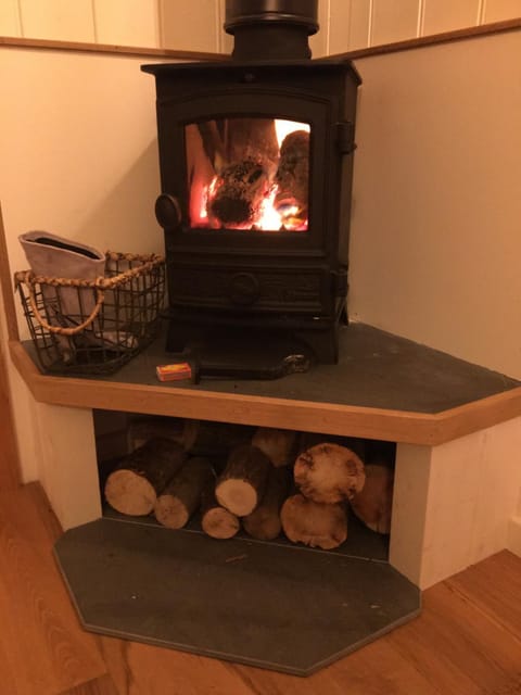 40 Bernisdale - Shepherds Hut Chalet in Scotland