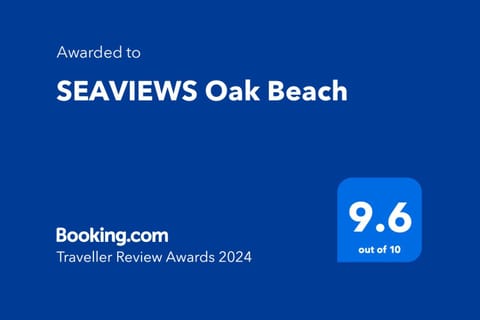 SEAVIEWS Oak Beach Condo in Oak Beach