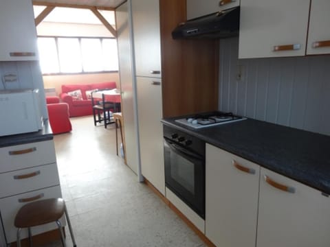 Appartement La Faute-sur-Mer, 3 pièces, 5 personnes - FR-1-476-150 Condo in La Faute-sur-Mer